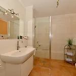 Woerz, Sigismundstrasse 6 *