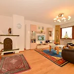 Woerz, Sigismundstrasse 6 *