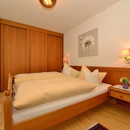 Woerz, Sigismundstrasse 6 *